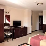 House Diona 3*