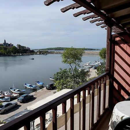 House Diona 3* Sozopol