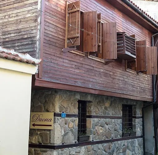 Pensionat House Diona 3*