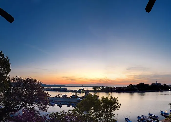 House Diona 3* ソゾポル